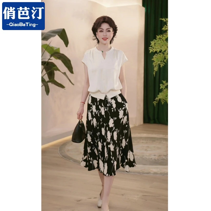 新款妈妈装夏装两件套气质上衣洋气中老年夏季女装显瘦百搭裙子