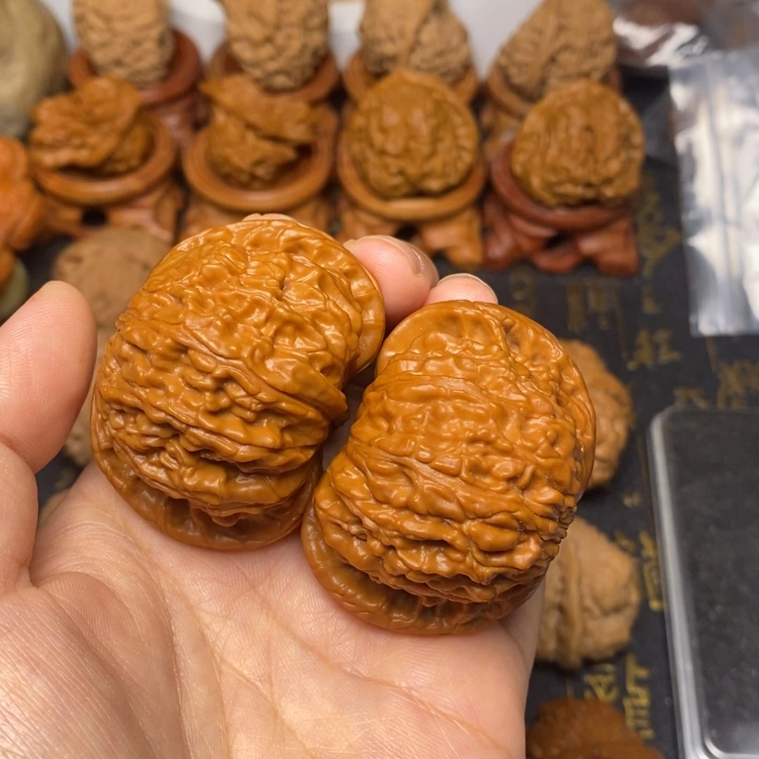 文玩核桃把件白狮子48