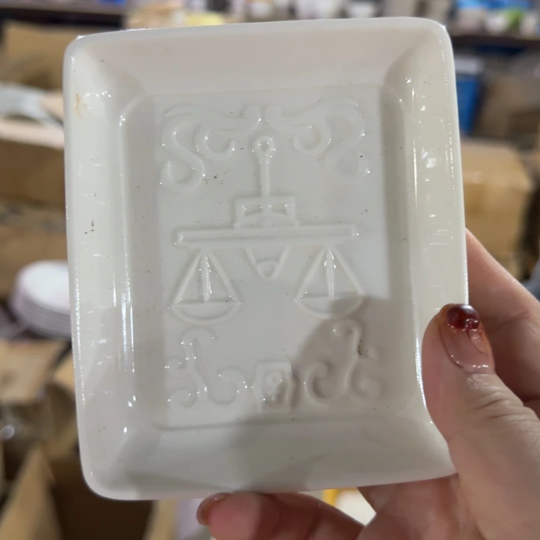 瓷片这个世界都是微瑕