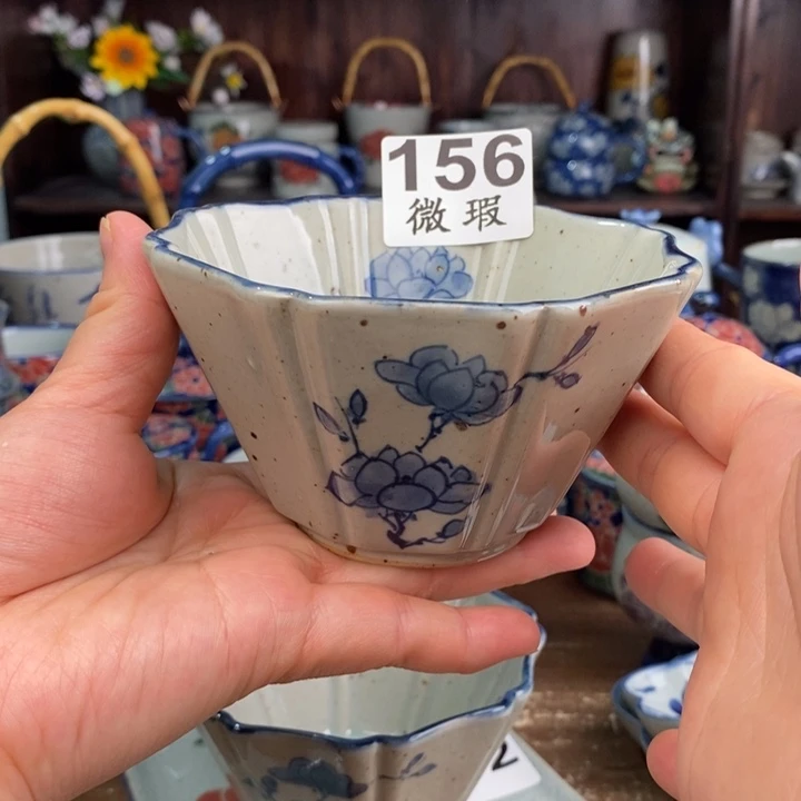 摆件vhggghhyhyyyyy