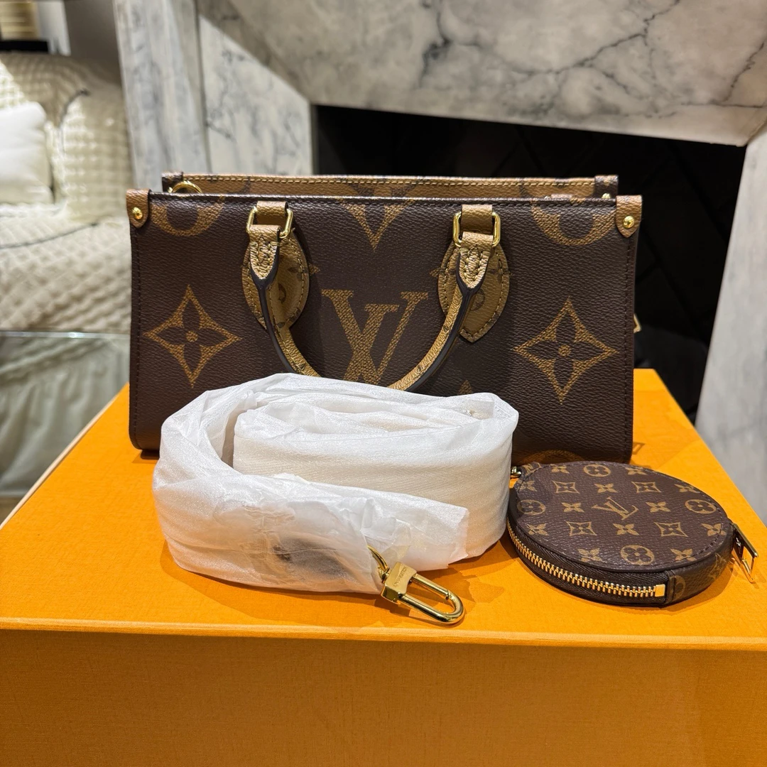 99新 LouisVuitton/路易威登 12318663/KIKIFIFI/斜挎包