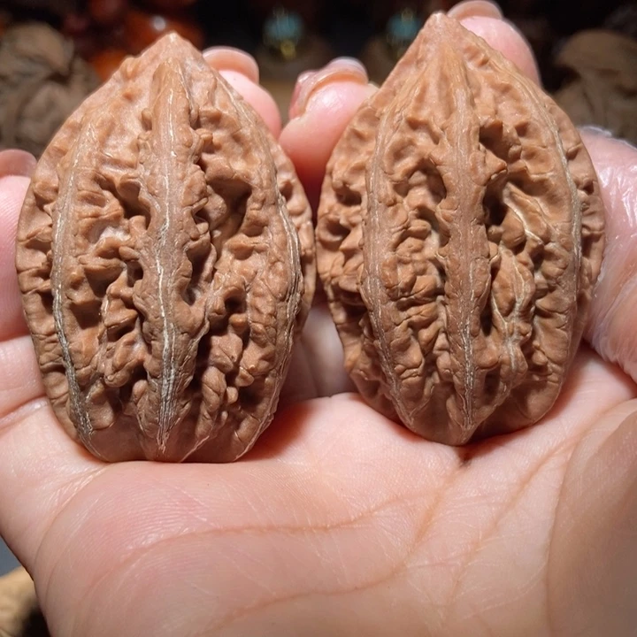 把件文玩核桃东北楸子小雪59