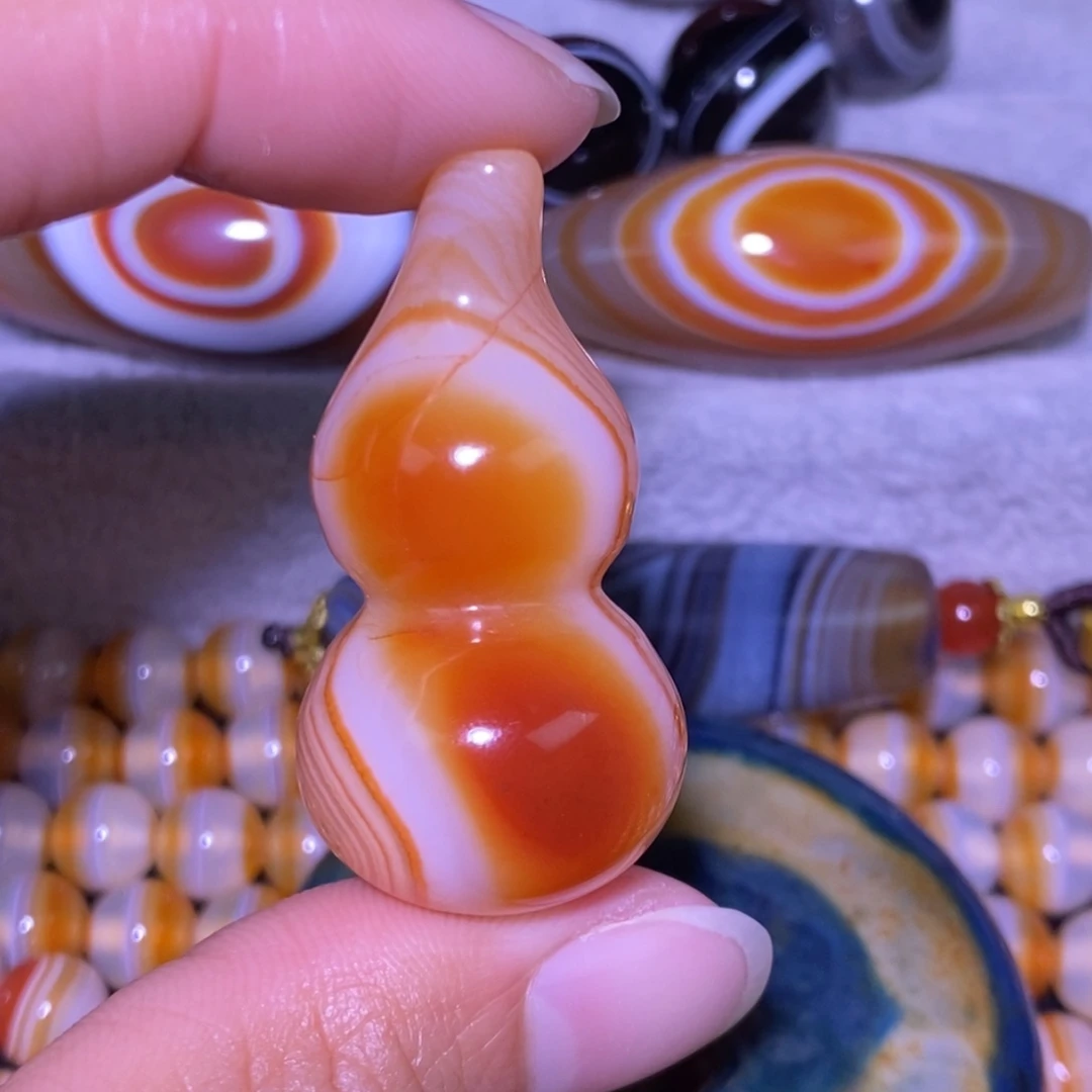 玛瑙/玉髓未镶嵌颈饰