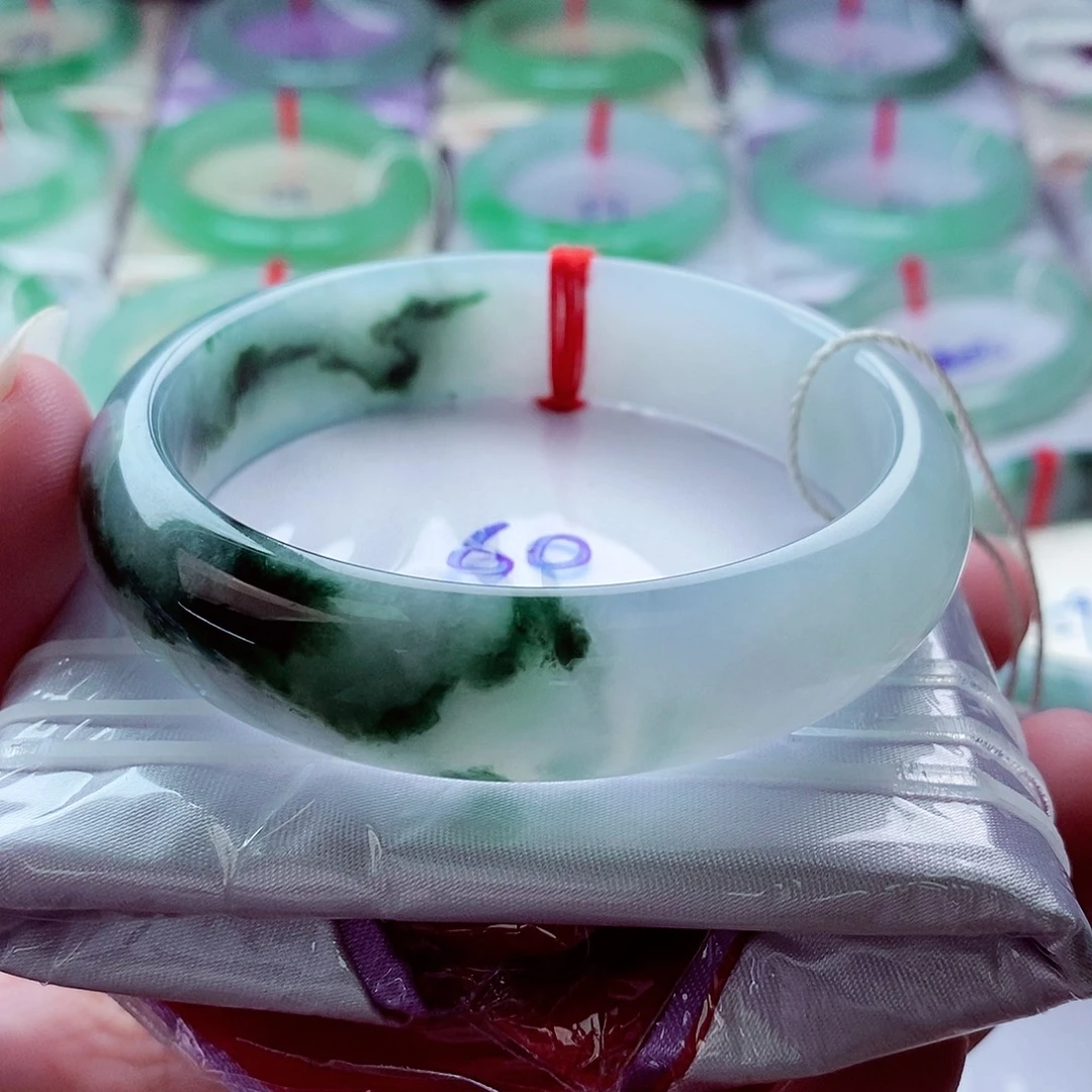 翡翠未镶嵌手镯125意境深远半山半水冰润冰胶