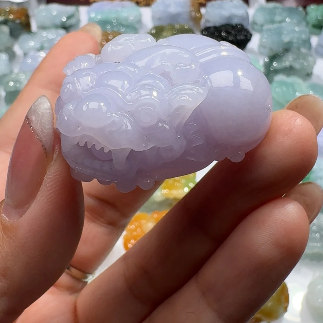 强***仔翡翠未镶嵌挂件貔貅