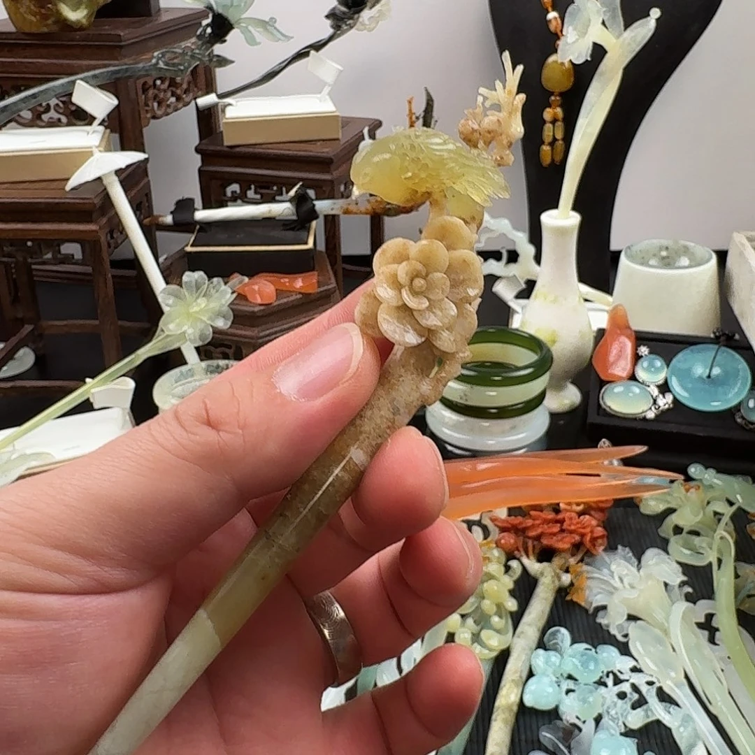 蛇纹石玉未镶嵌发饰