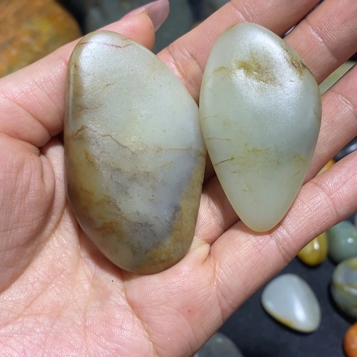 未镶嵌和田玉（糖玉）挂件如***闻