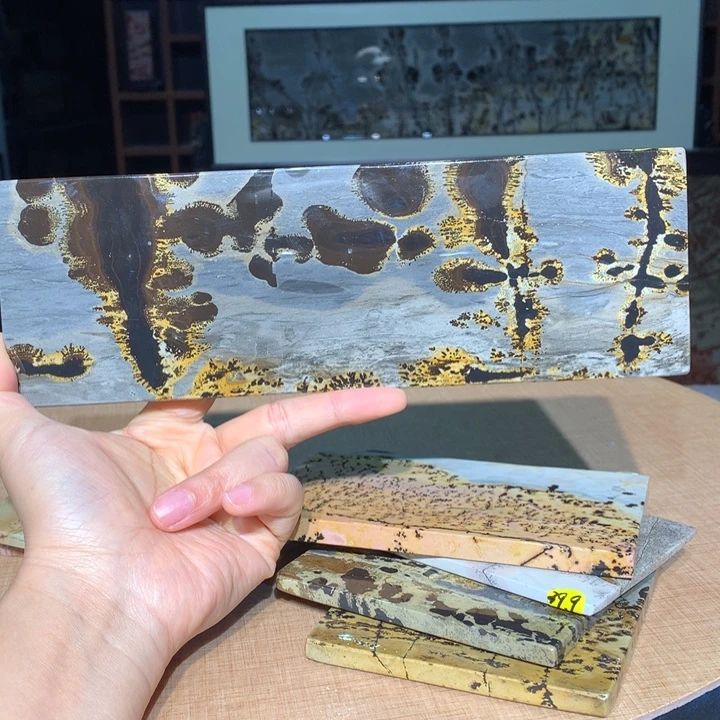 ，广西国画石摆件，收藏观赏