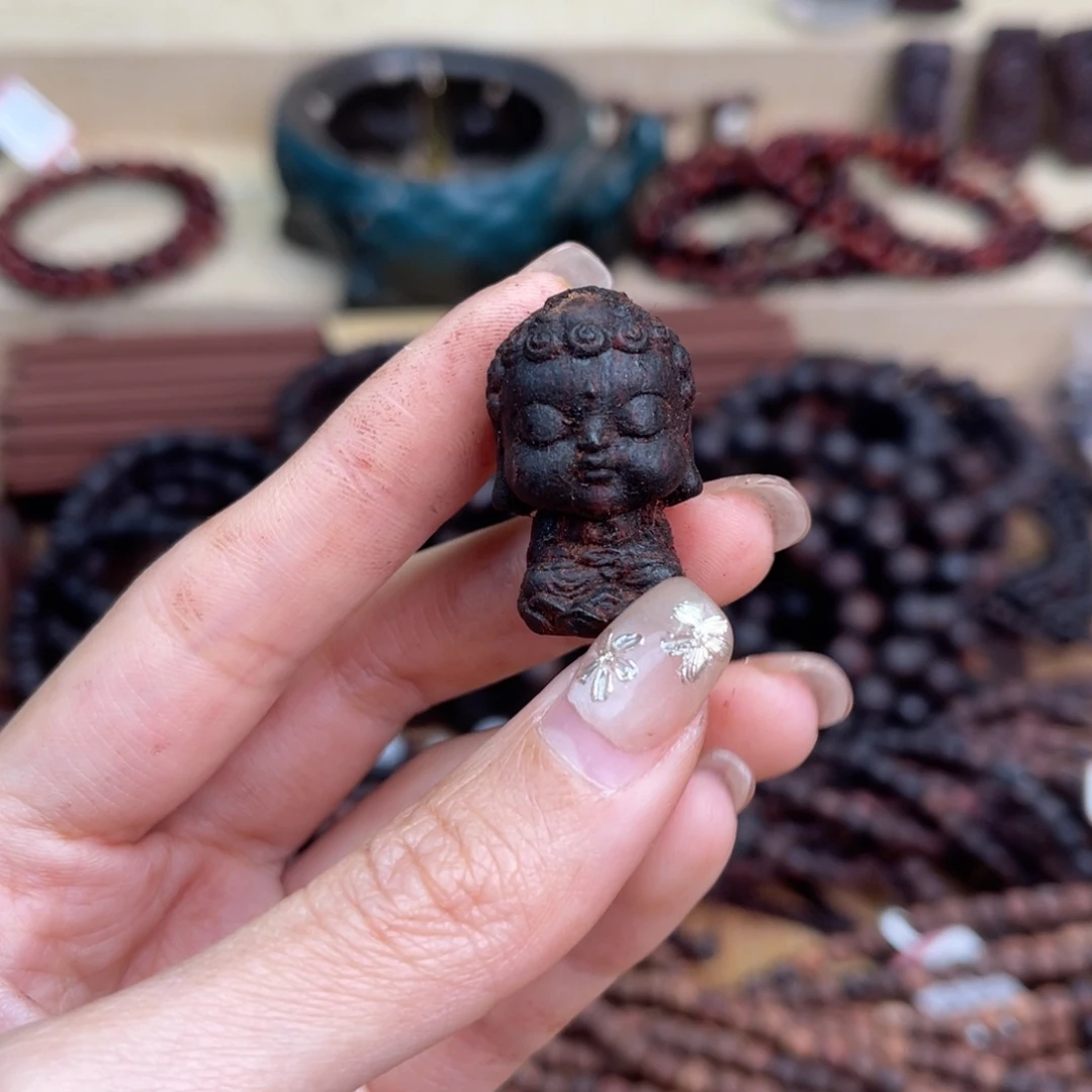 降真香其他雯*?3.0阿弥陀佛雕刻件