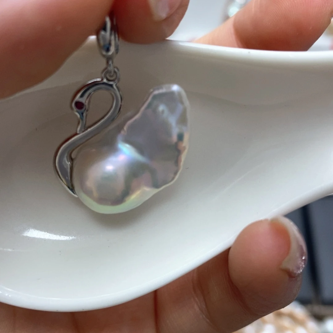 亚***吉未镶嵌淡水珍珠其它