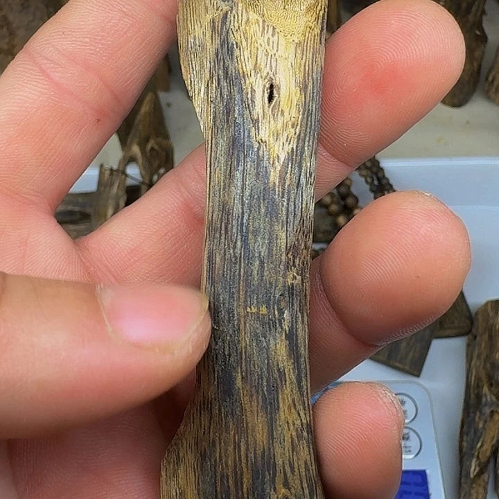 沉香沉香枕14.3 克