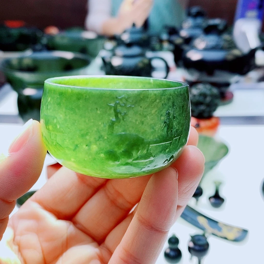 未镶嵌和田玉（青玉）把件福利