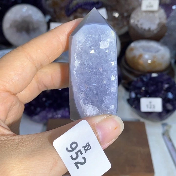 未镶嵌水晶大型摆件（非配饰）