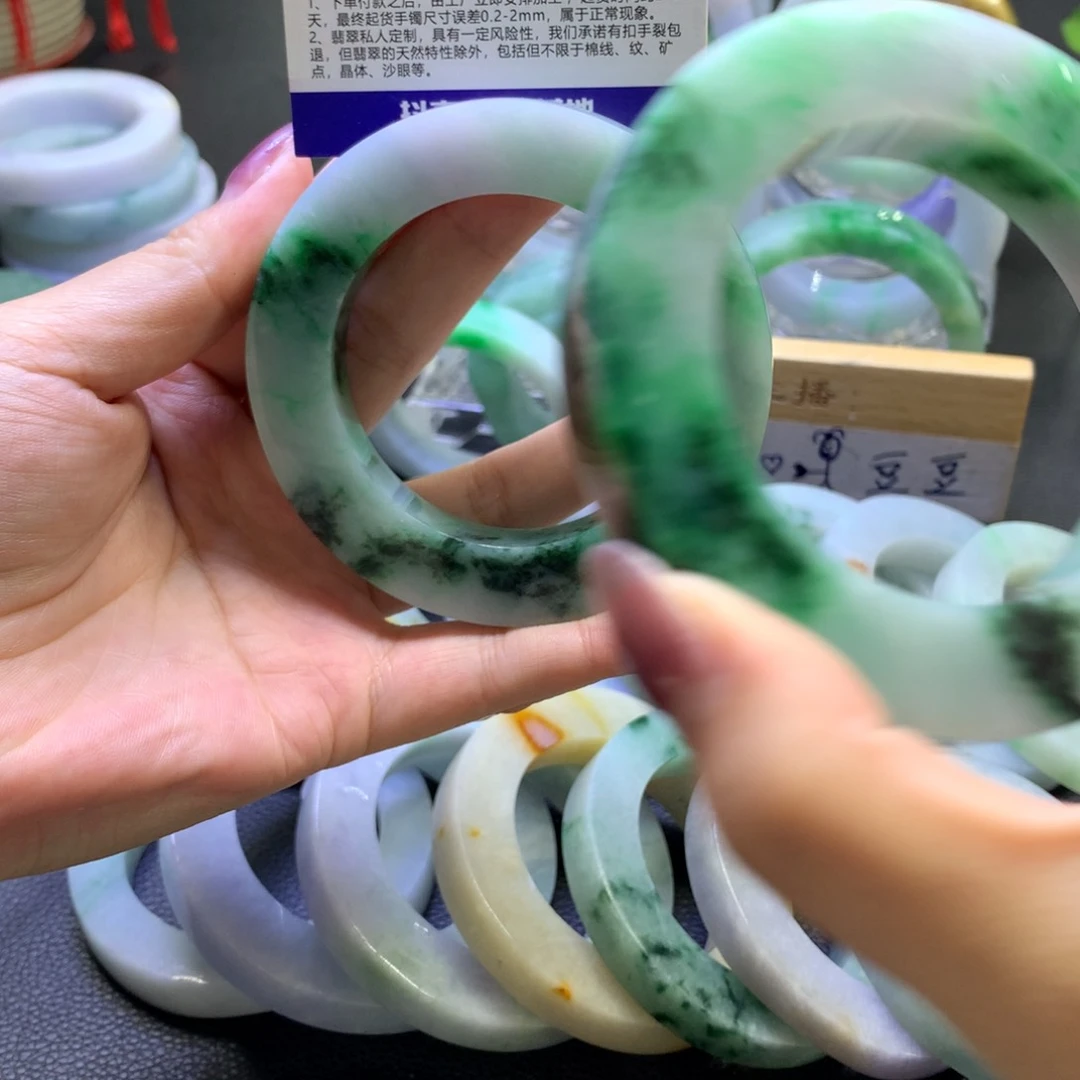 未镶嵌翡翠定制翡翠鼠*宝
