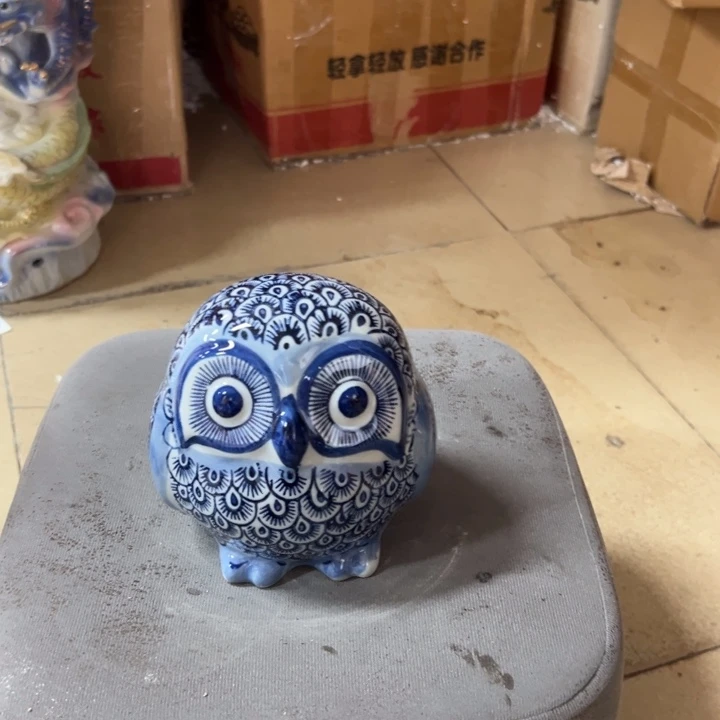 瓷片微瑕。。。。。。。。。。。