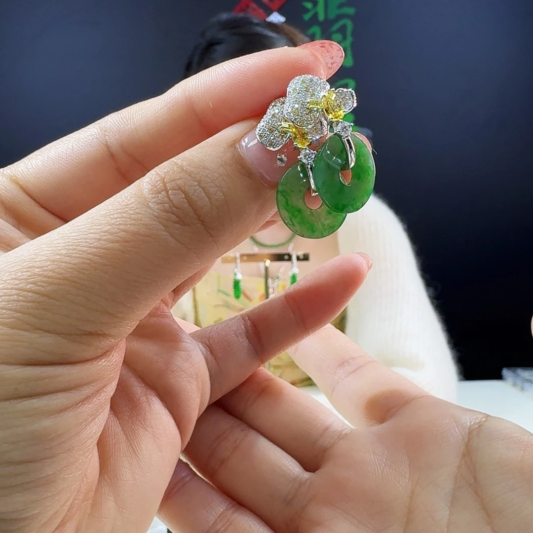 翡翠耳饰18K金镶嵌18k镶嵌