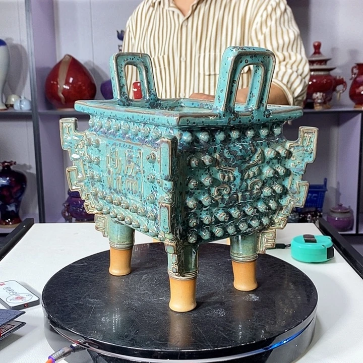 瓶中国神垕精品钧瓷