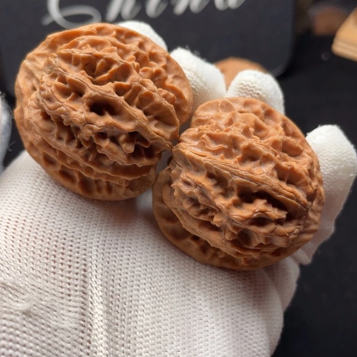 文玩核桃把件苹果园40