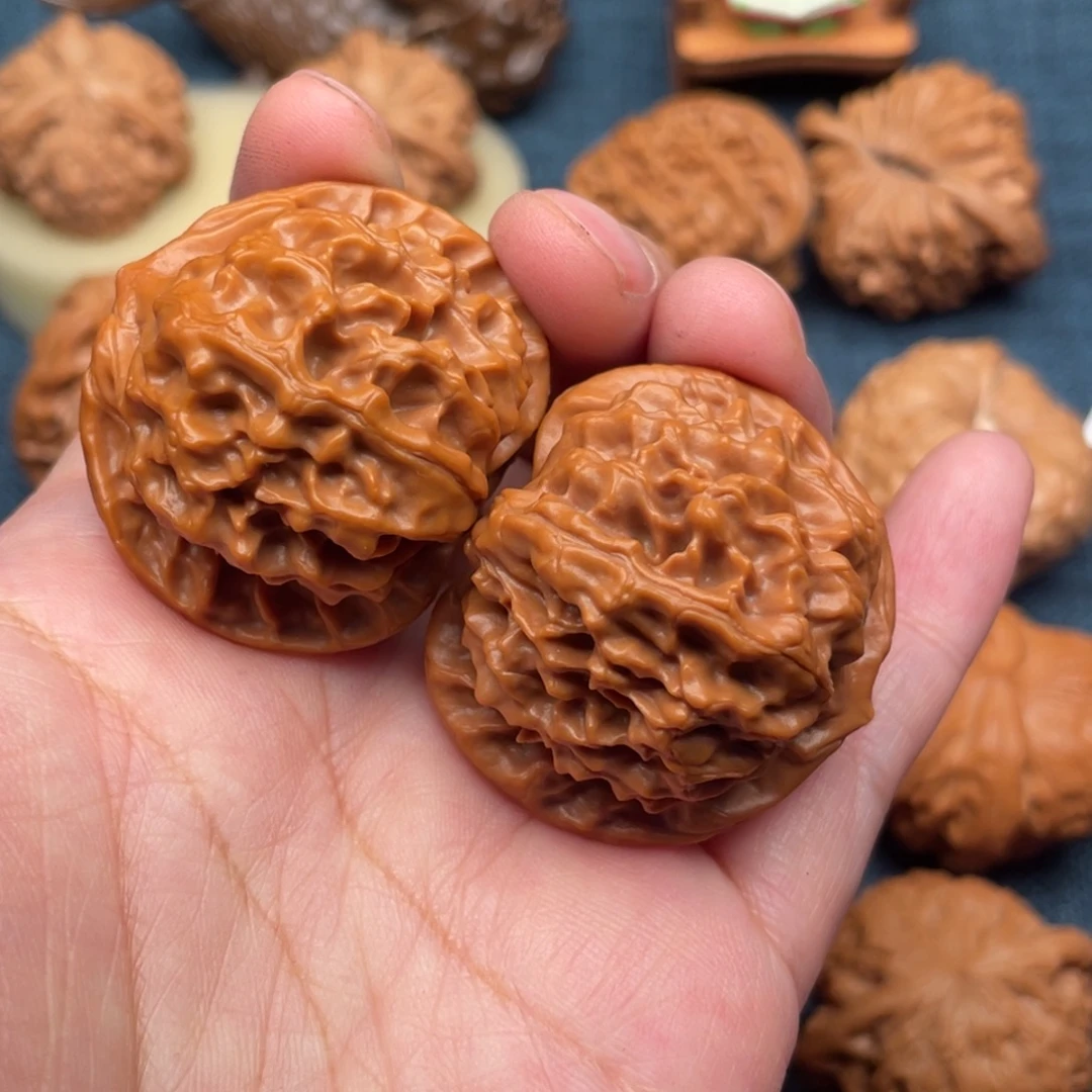 把件文玩核桃40毕业龙鳞全品红皮