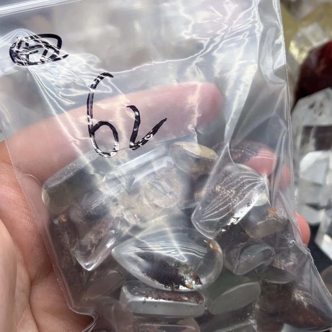 涂***涂水晶未镶嵌珠宝半成品62