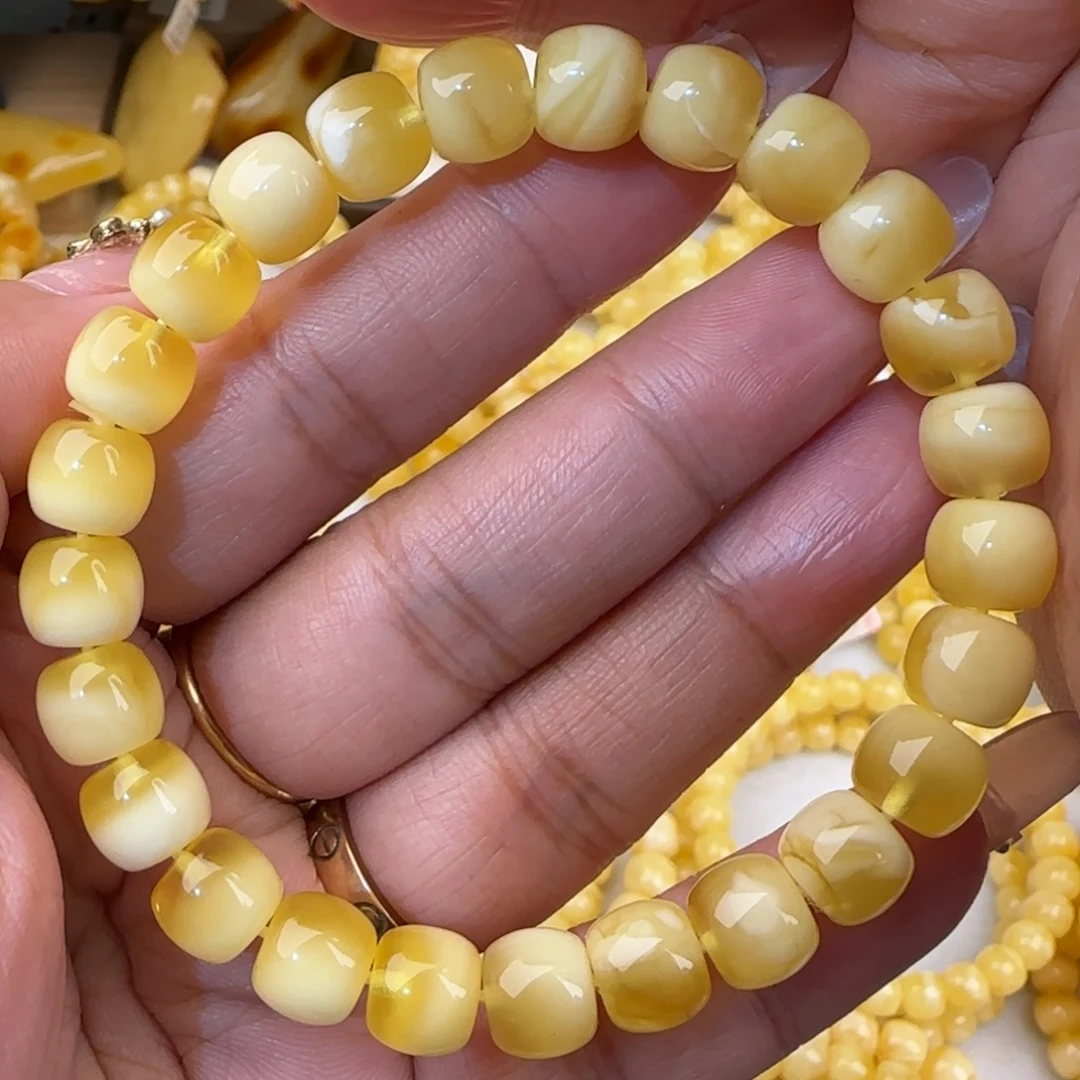 蜜蜡未镶嵌手链金白老型手串