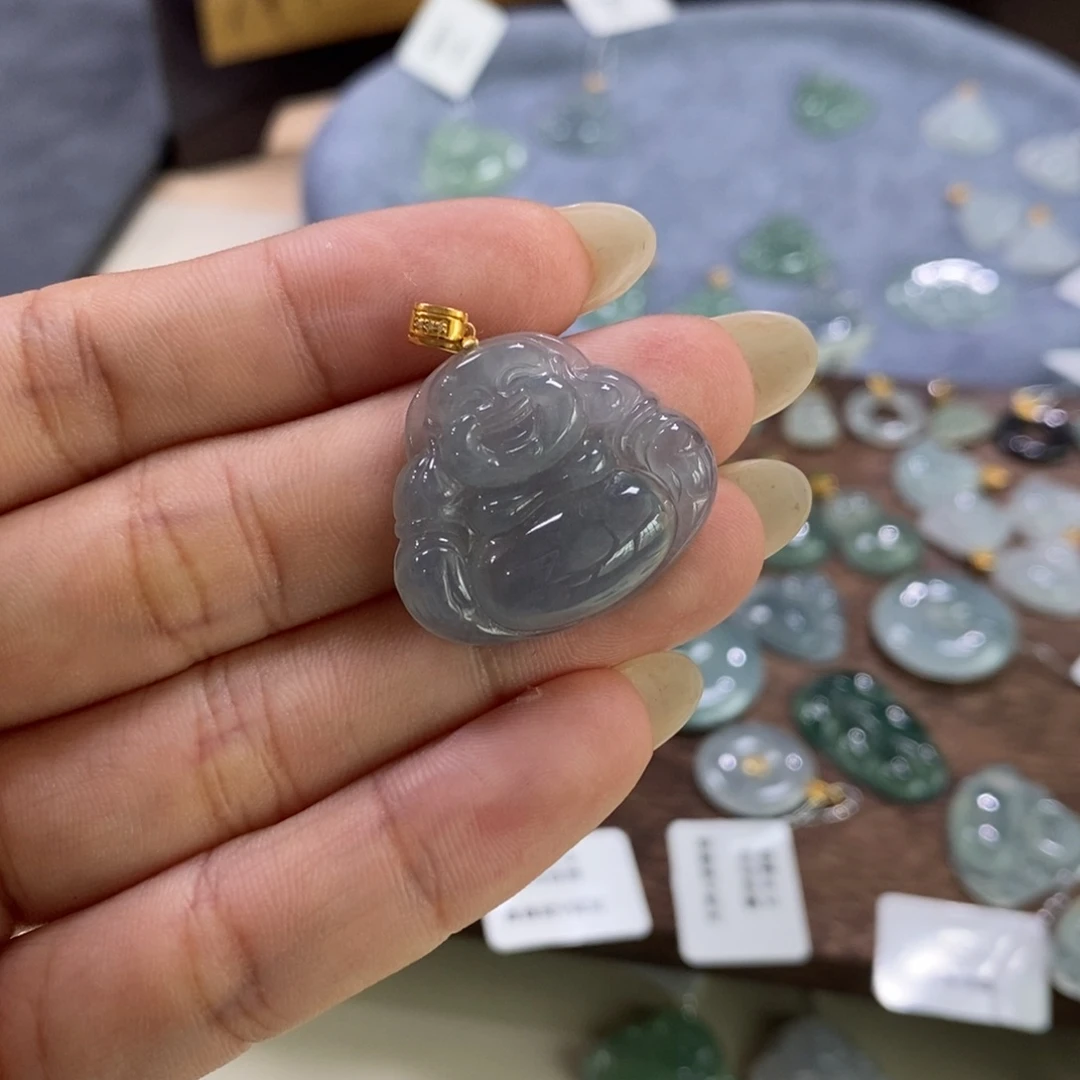 翡翠18K金镶嵌颈饰佛公