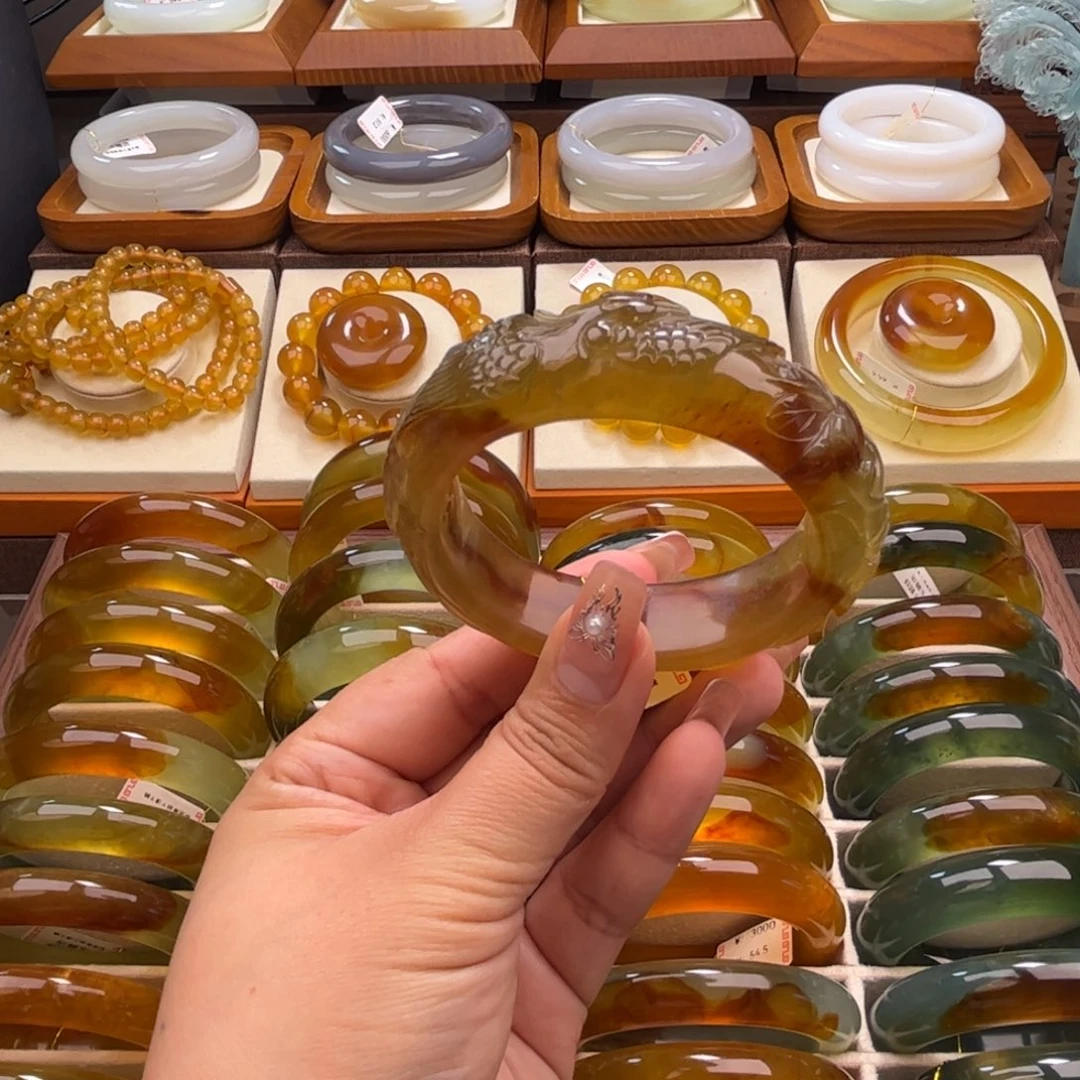 蛇纹石玉未镶嵌57-58