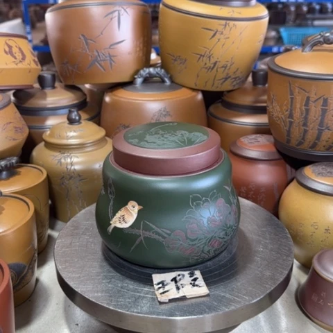 紫砂茶叶罐。。。。。。。。。