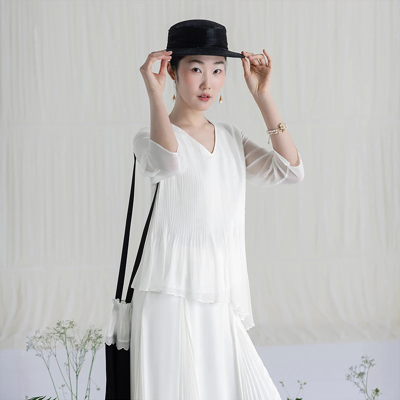 生活在左褶皱真丝衫宽松气质显瘦2025夏季新品花仙子上衣衬衫女装