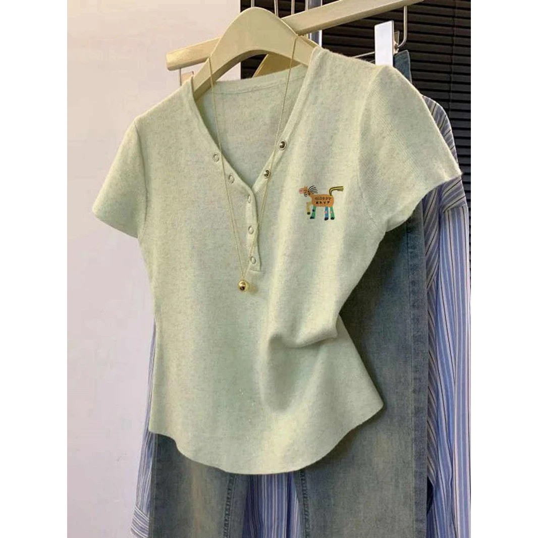 长在审美的穿搭！韩系正肩V领短袖t恤女夏季小个子休闲显瘦上衣服