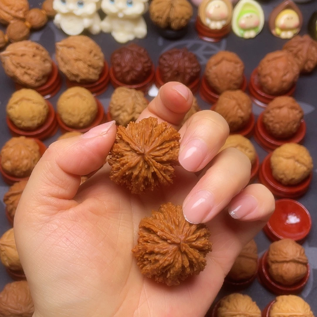 软***语把件文玩核桃满天星