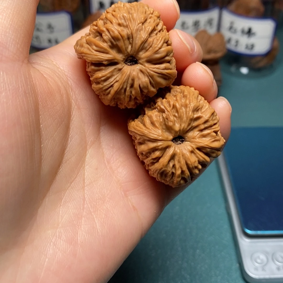 核桃35尺全品南疆石