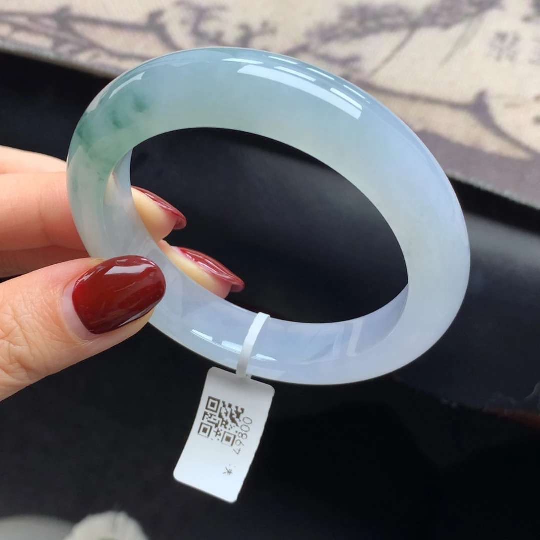 翡翠未镶嵌手镯冰