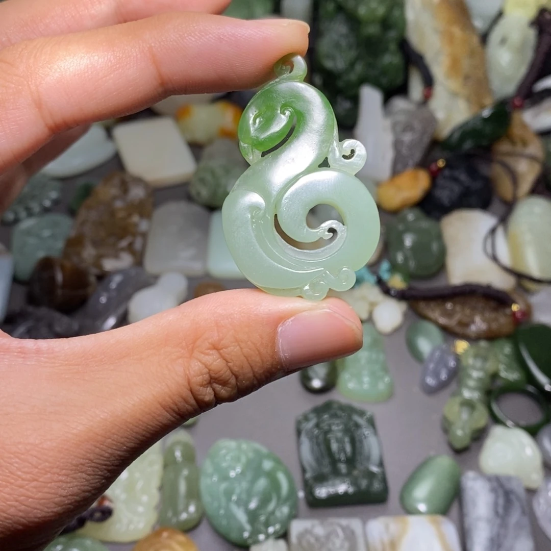 颈饰未镶嵌和田玉H****.