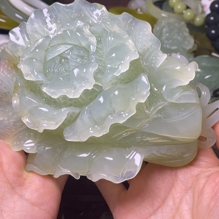 岫玉天然岫玉小摆件未镶嵌莲*