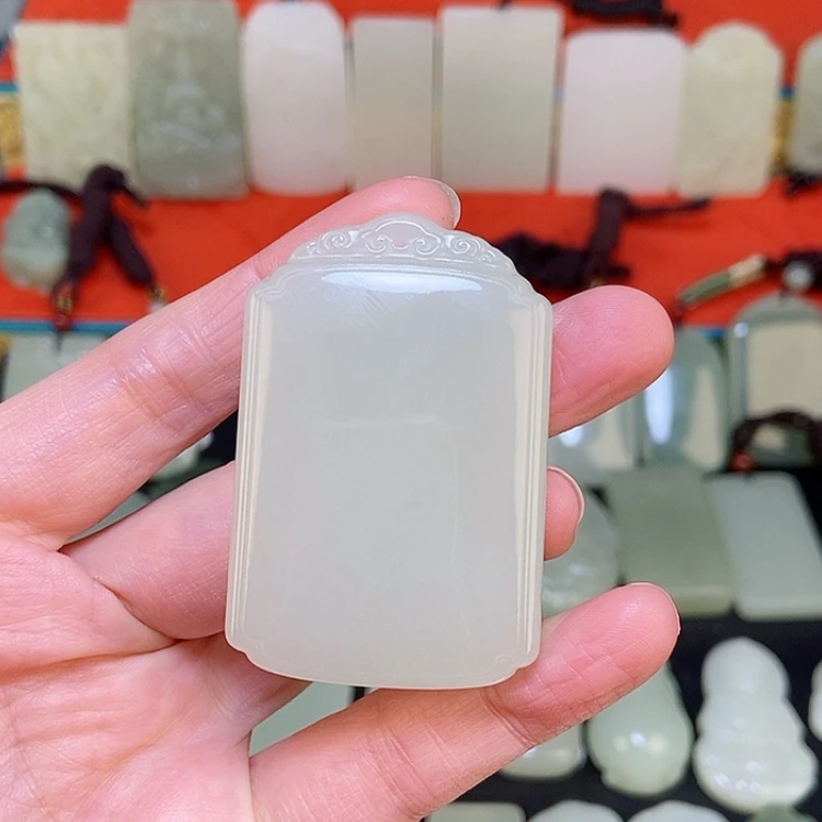 【闪购商品】颈饰未镶嵌和田玉