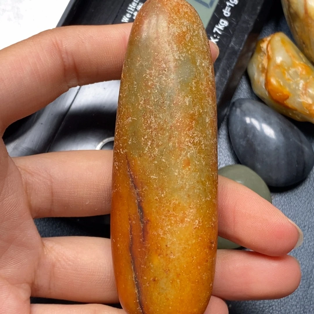 和田玉（糖玉）未镶嵌挂件