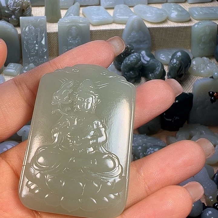 亳***店和田玉（糖玉）未镶嵌挂件