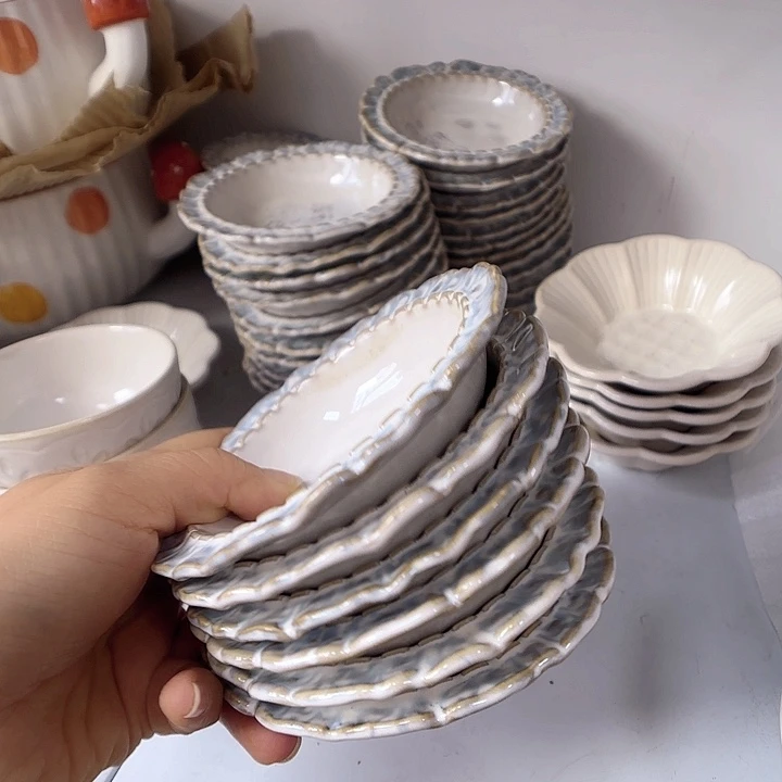 瓷片瑕疵特价陶瓷蘸料碟