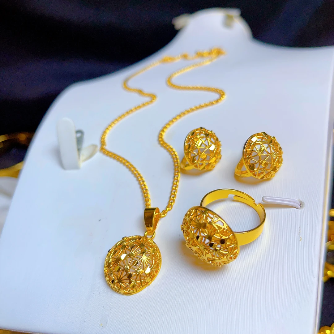 铜合金项链 237新款三件套首饰耳环项链戒指爆款白搭时尚