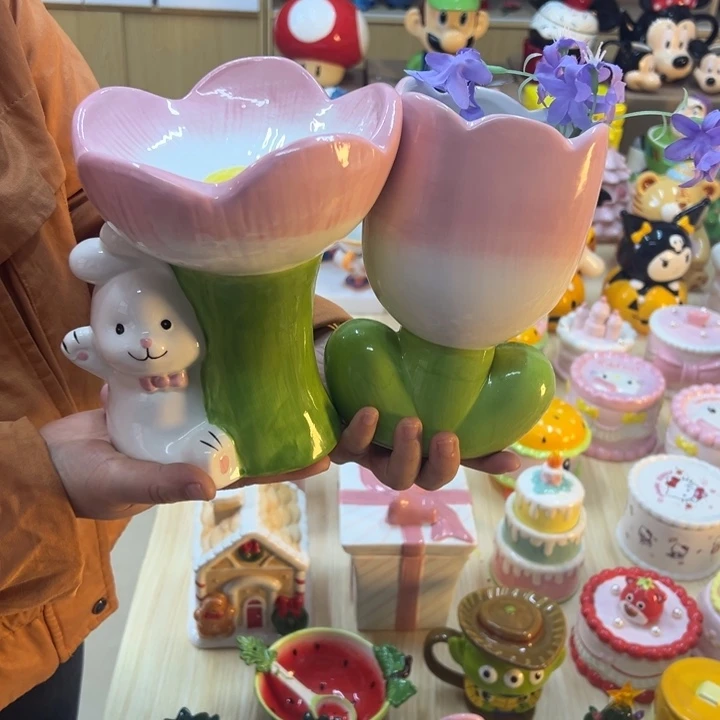 摆件陶瓷等行业的产品出口到世界