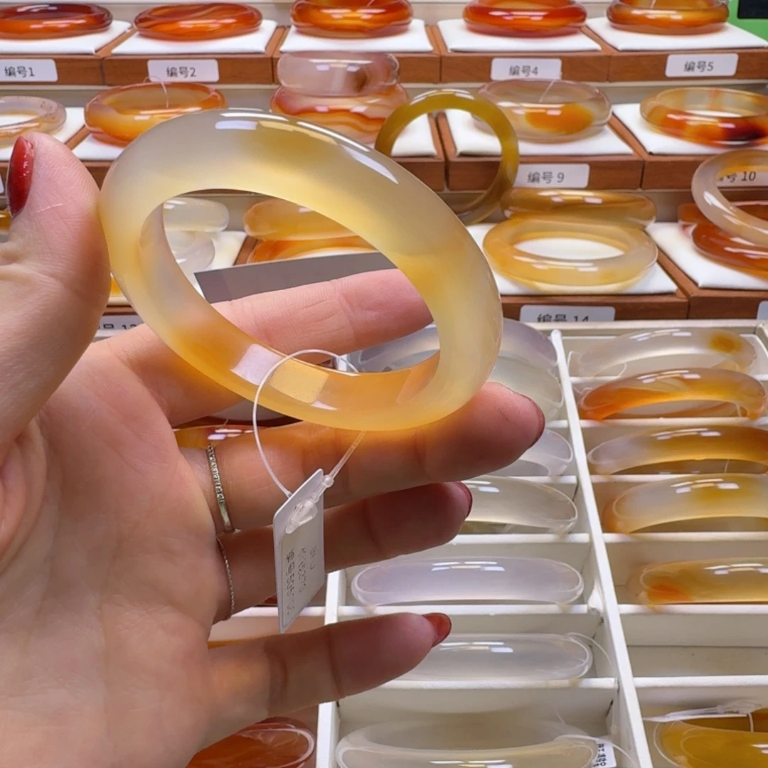 玛瑙/玉髓未镶嵌手镯