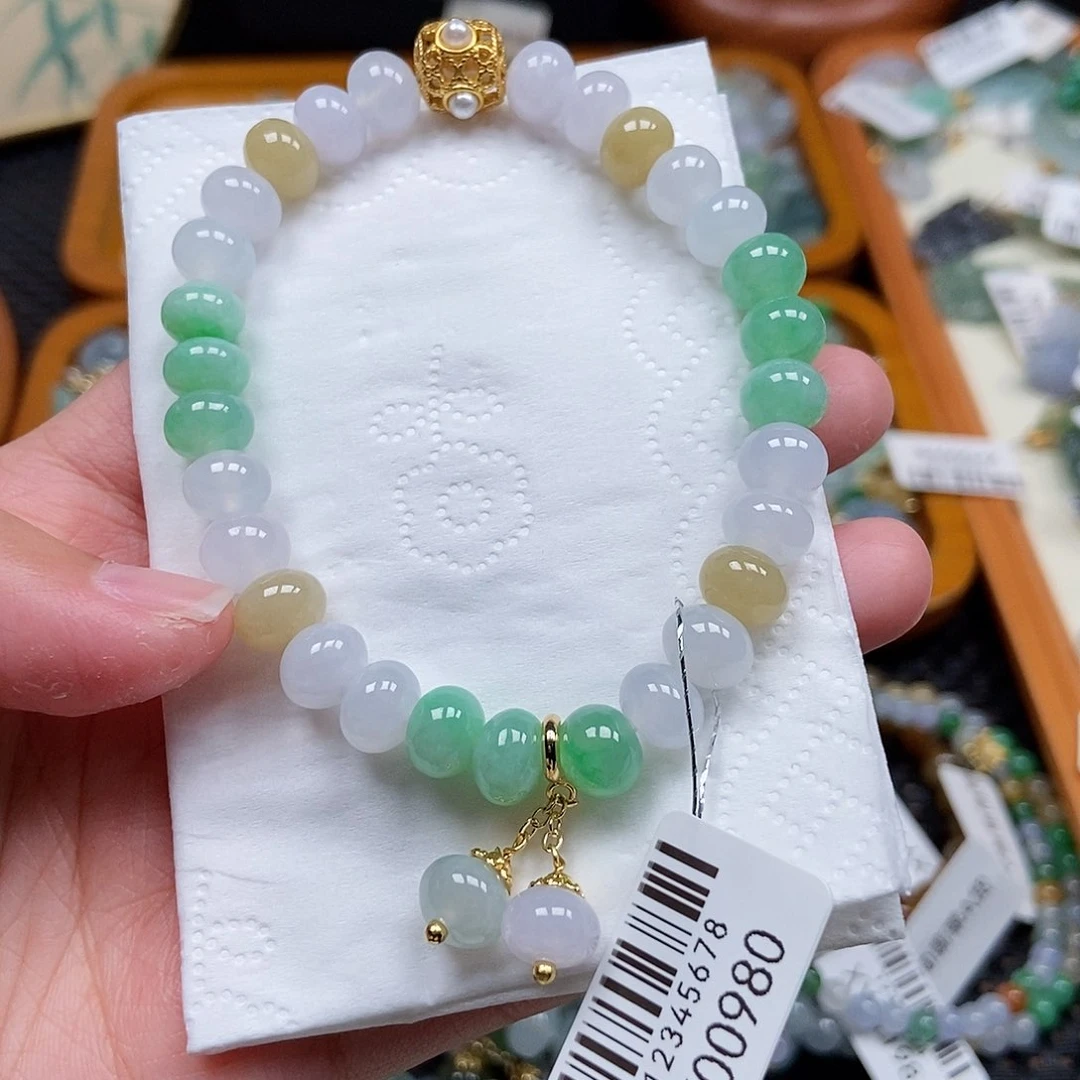 未镶嵌挂件翡翠闪