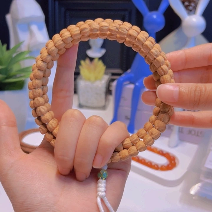 @***t柏香籽/百香籽吊坠