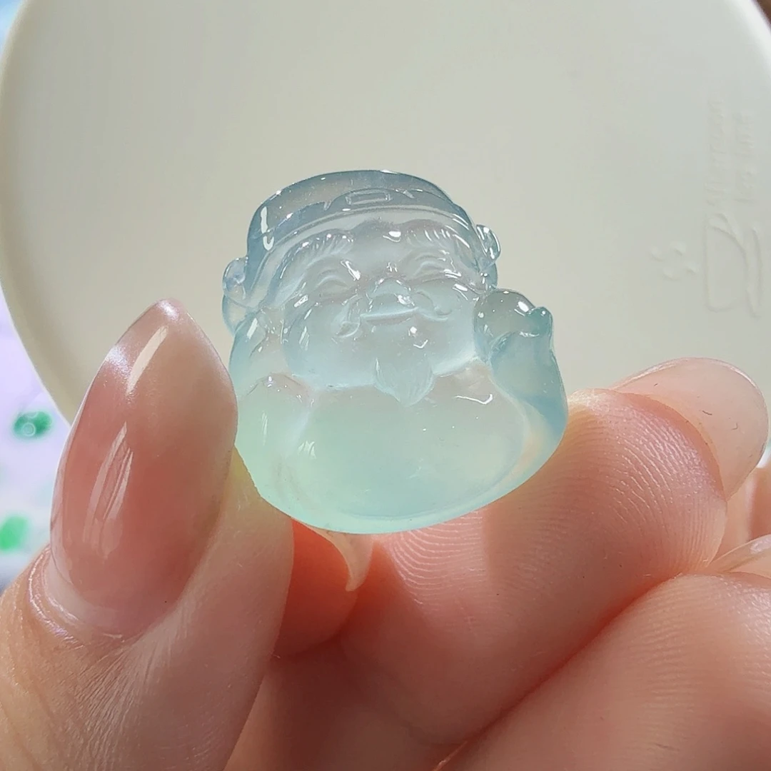 翡翠未镶嵌颈饰超可爱财爷爷