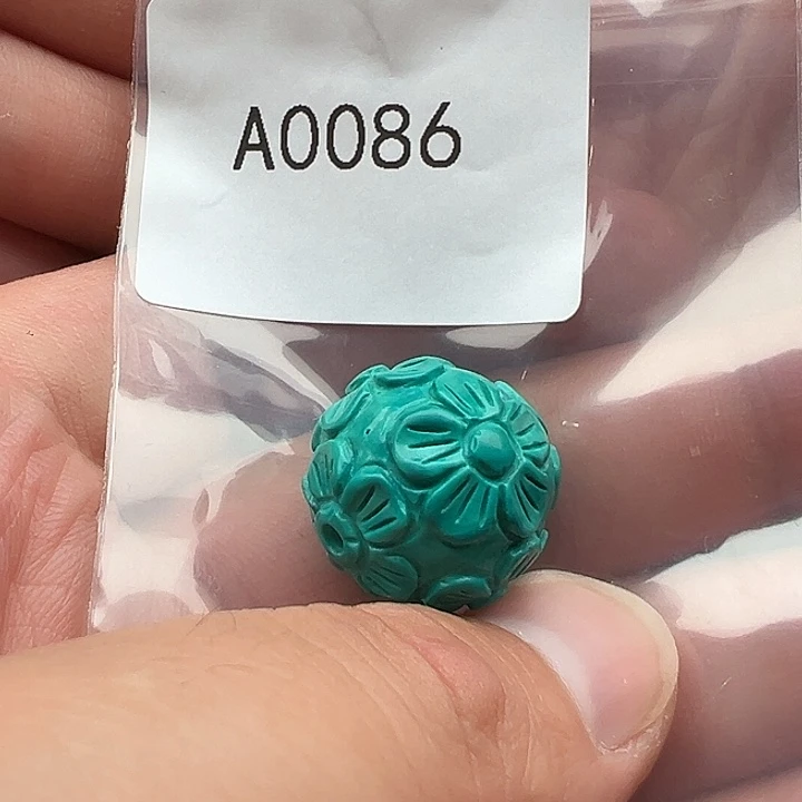 未镶嵌和田玉（糖玉）珠宝半成品