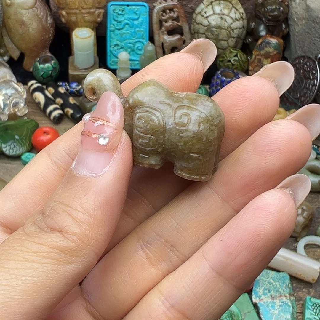 未镶嵌颈饰玛瑙/玉髓