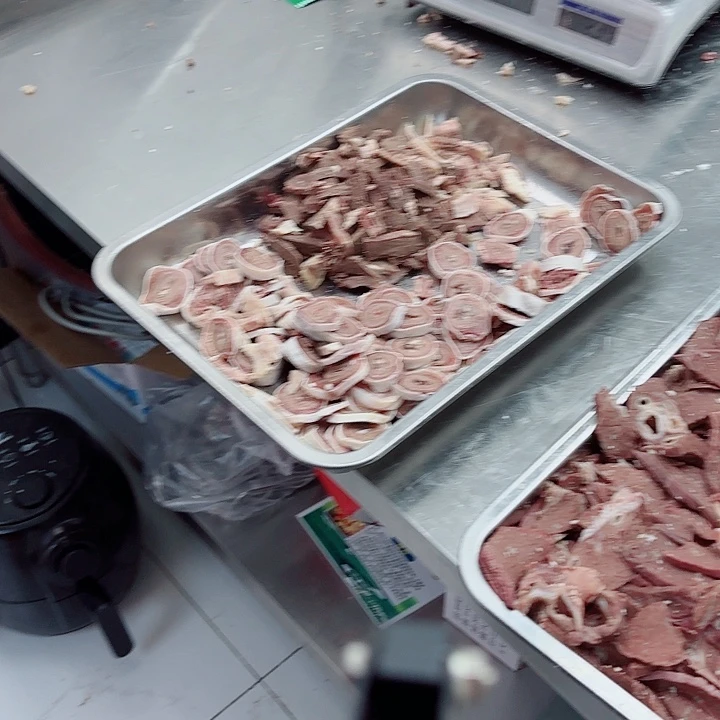 6个月中国大陆牛杂牛筋牛肚