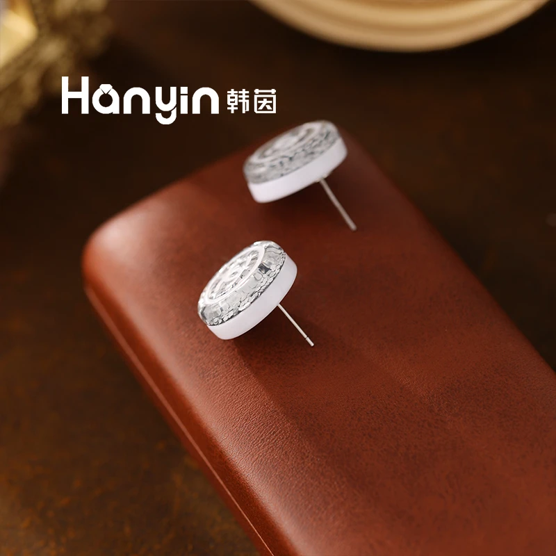 铜合金仿水晶耳饰 925银针 高定碎冰冰破镜重圆小香风双C耳钉AAA