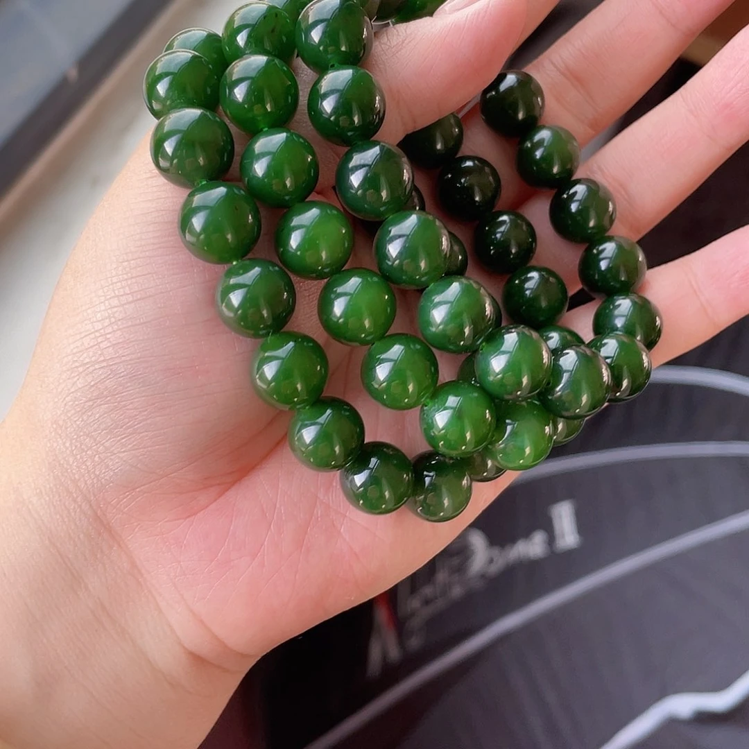 手链未镶嵌和田玉（碧玉）12俄5 老料 辣阳绿多样性发其一